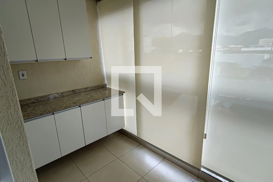 2-bedroom apartment in a building with a sauna — photo 32