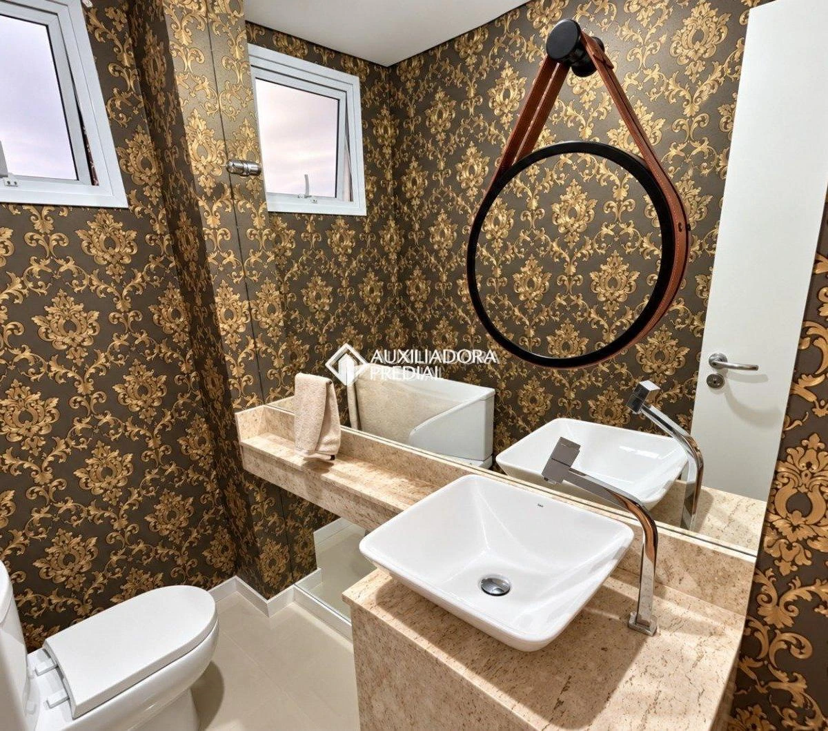 Furnished apartment, 128 m², with a home office — photo 13