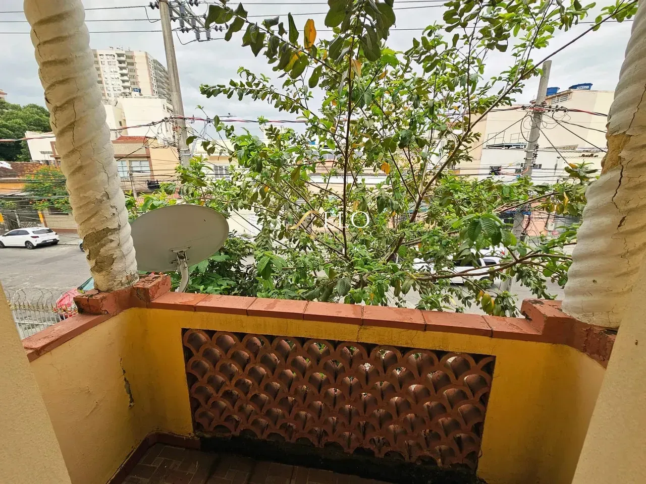 Furnished house with 4 bedrooms and 3 bathrooms — photo 36