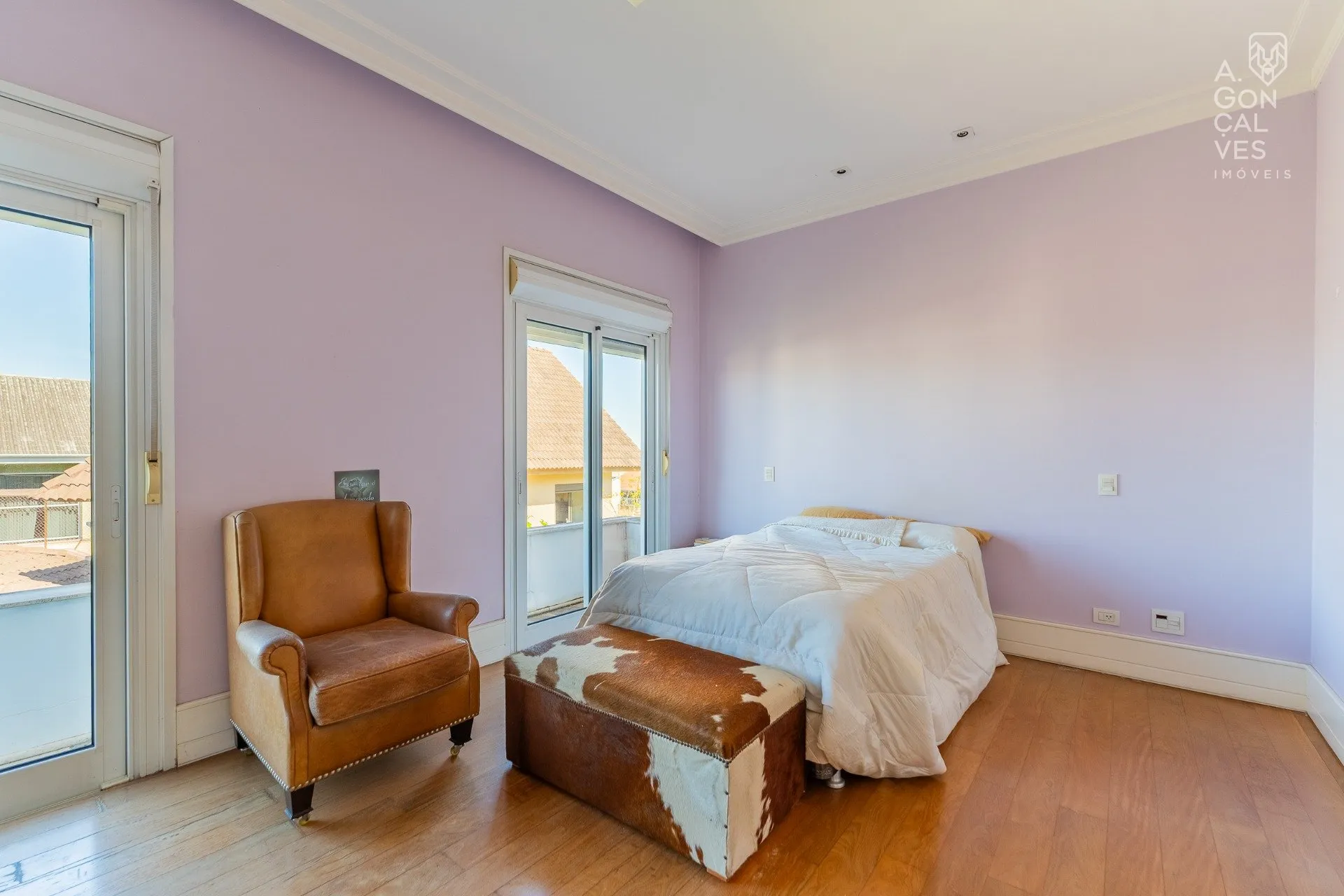 Furnished house with 5 bedrooms and 5 bathrooms — photo 25