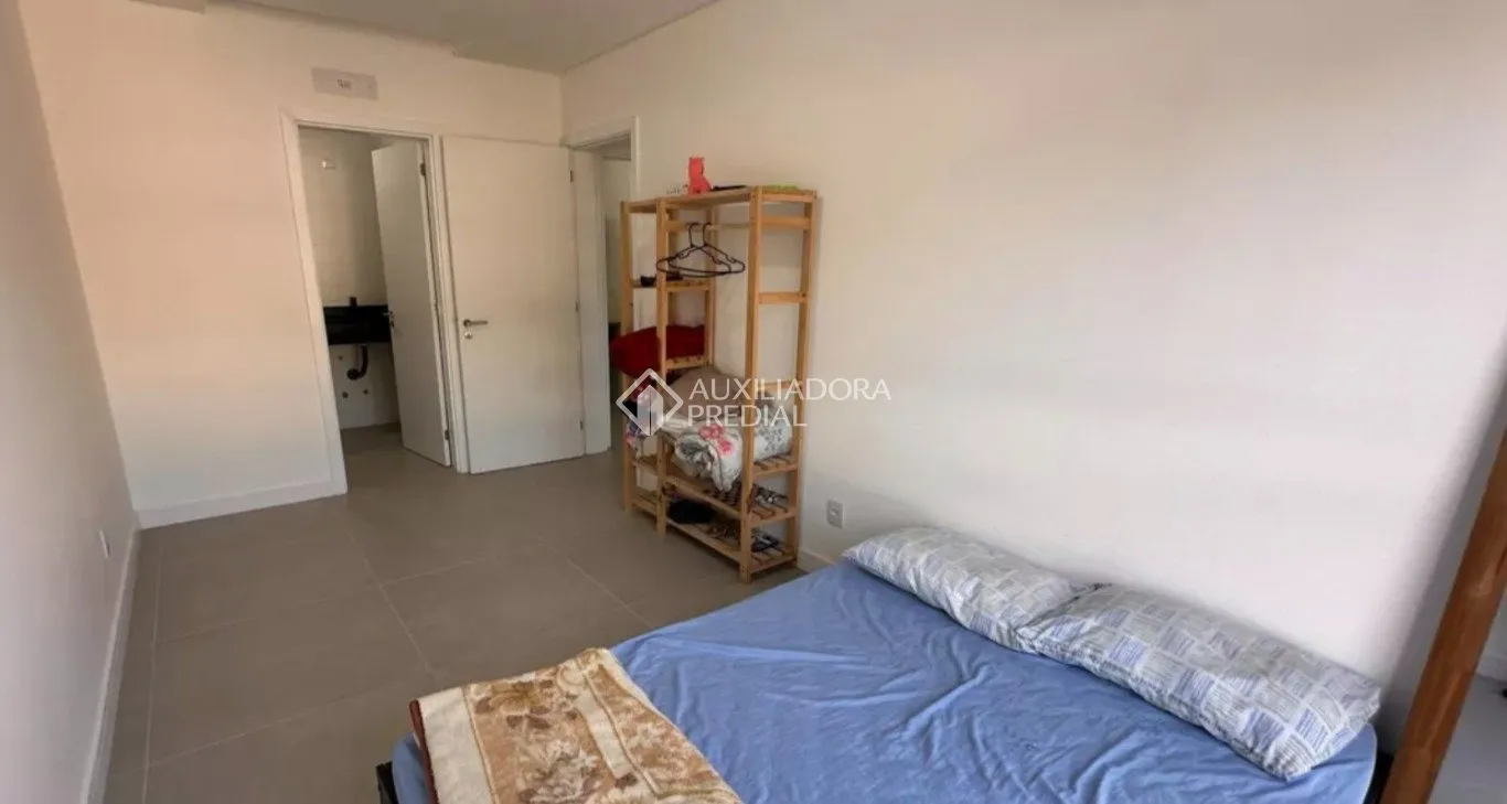 80 m² apartment with 2 bedrooms and 1 parking spot — photo 15
