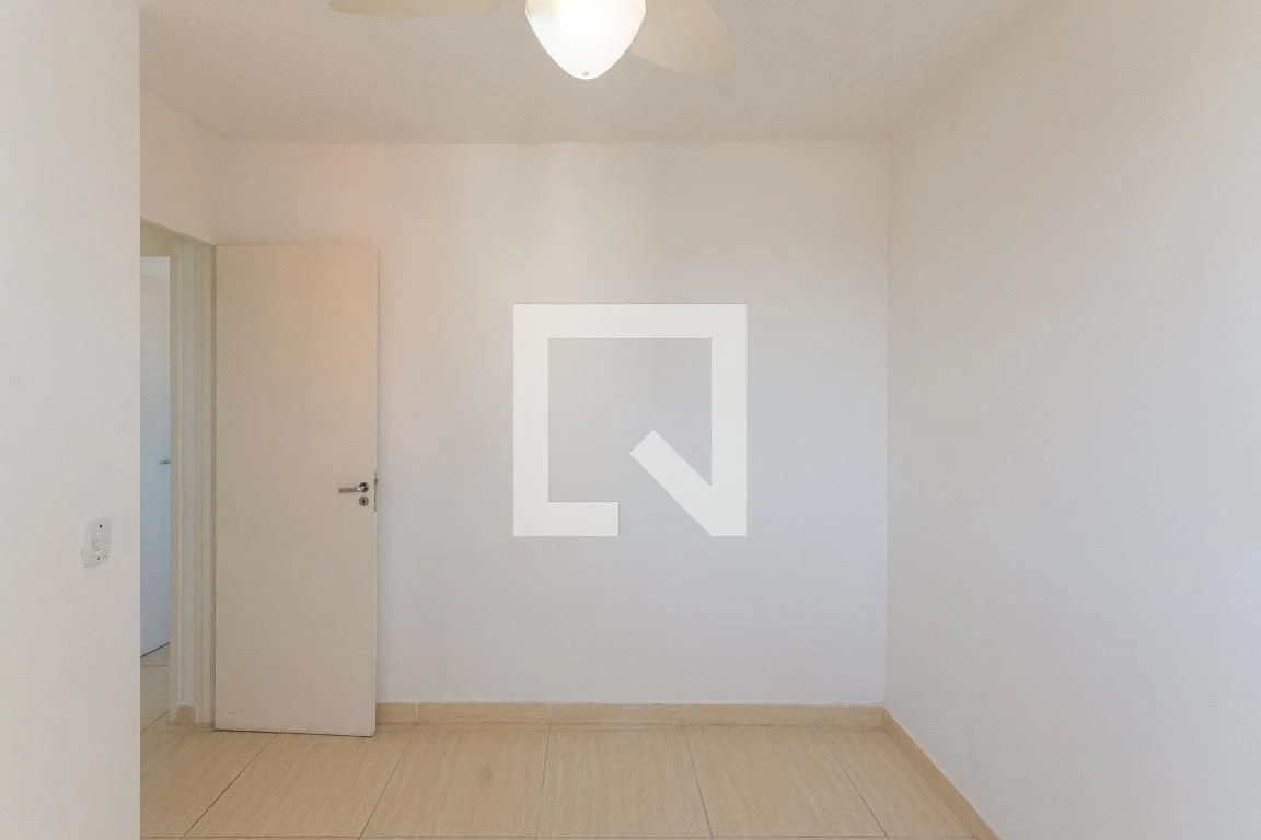 Rental apartment with 2 bedrooms and a balcony — photo 19