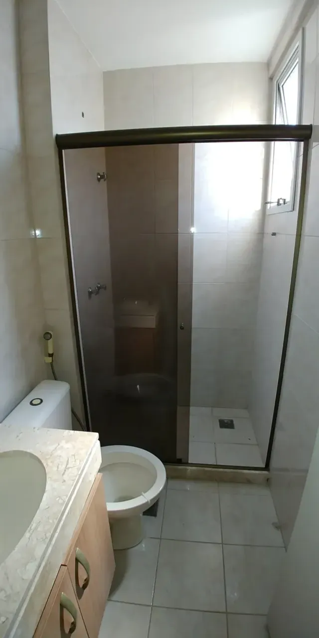 Unfurnished apartment with 3 bedrooms and 2 bathrooms — photo 11