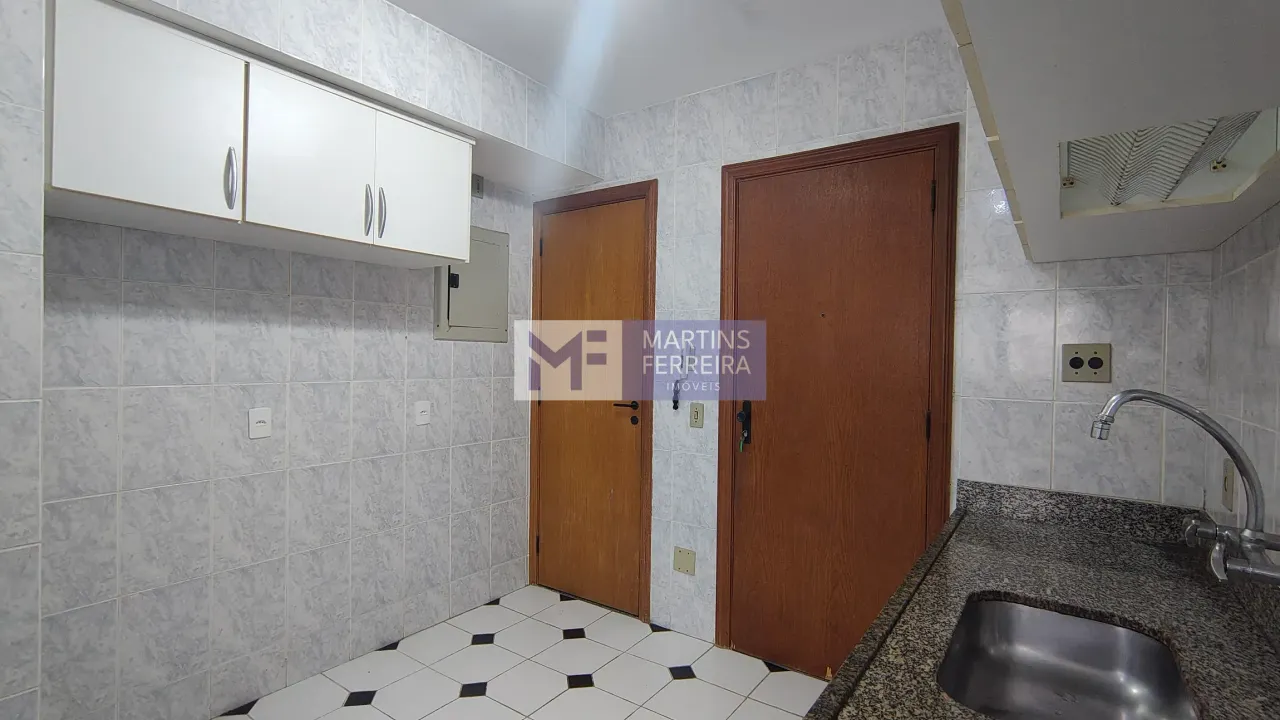 Unfurnished 3-bedroom apartment with 3 bathrooms — photo 15