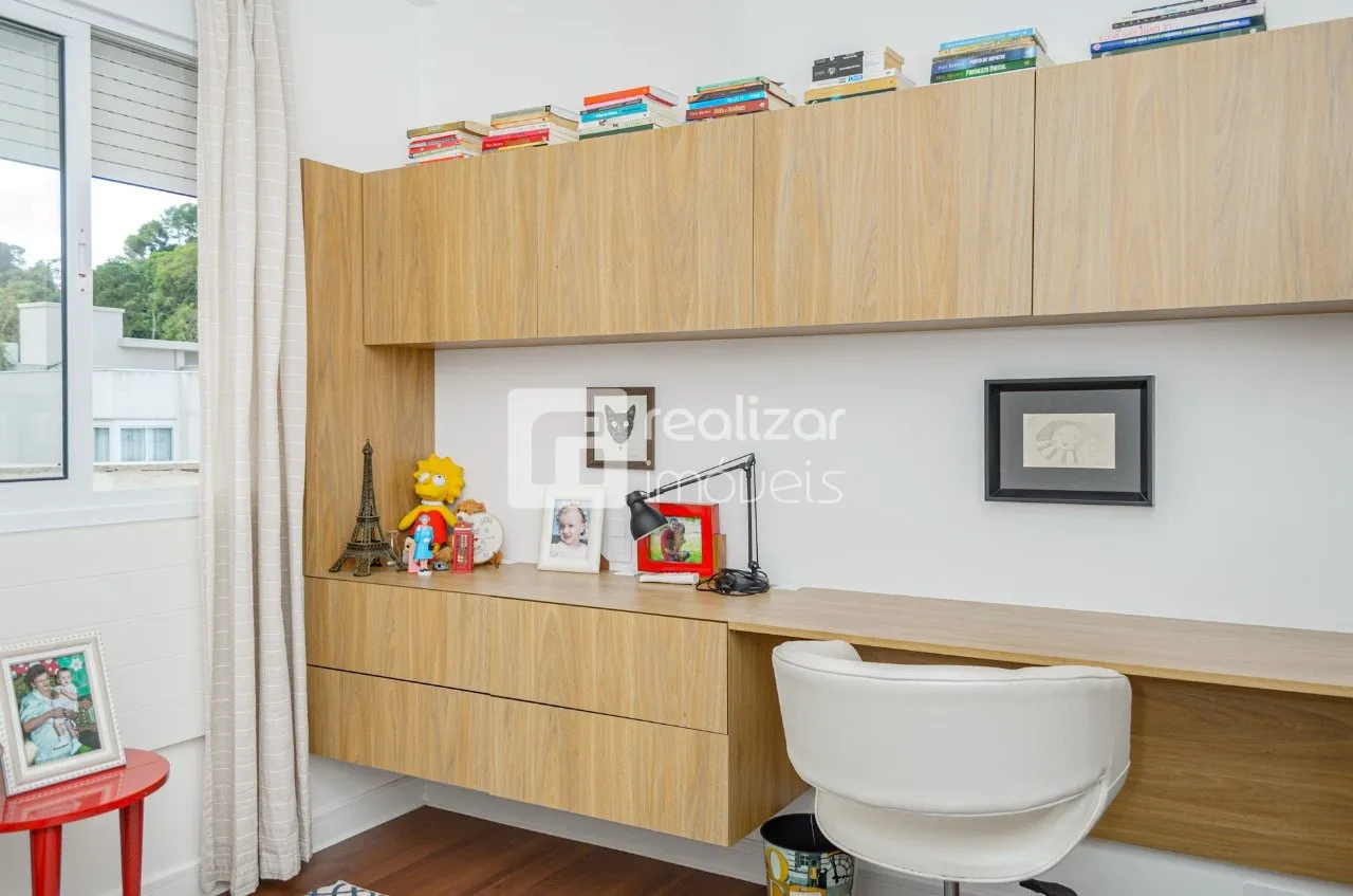 Apartamento amueblado con 3 suites y 156 m² — photo 32