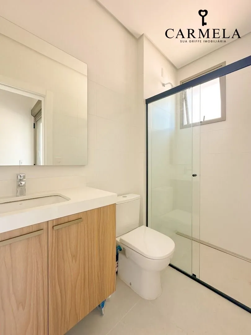 Вид на воду и 3 спальни: квартира 122 м² — photo 35