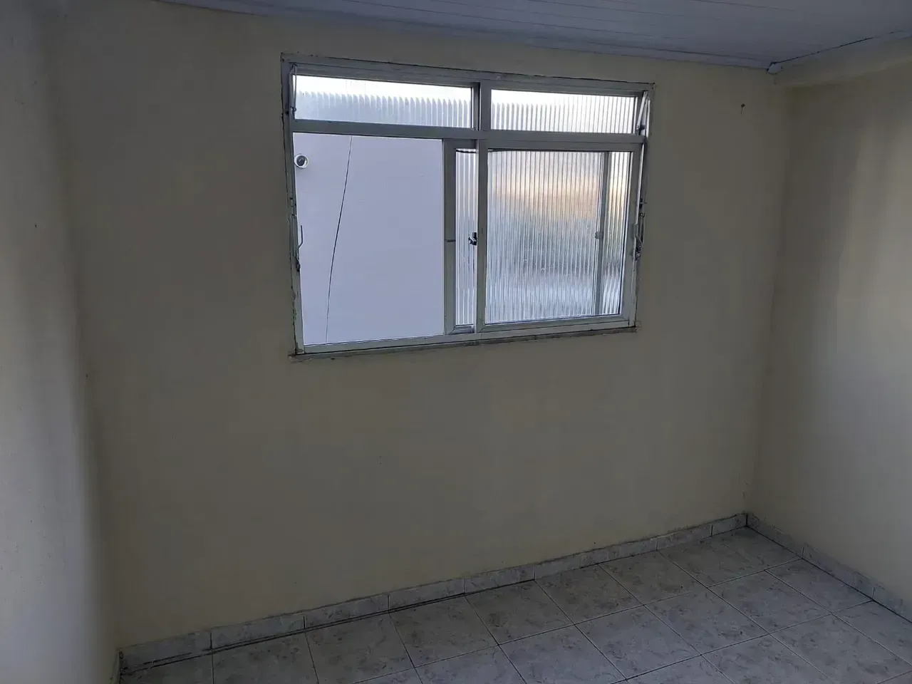 Unfurnished 2-bedroom apartment without parking — photo 8