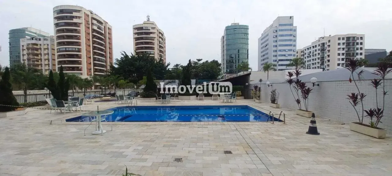 Apartment with 3 bedrooms and 1 suite plus balcony — photo 19