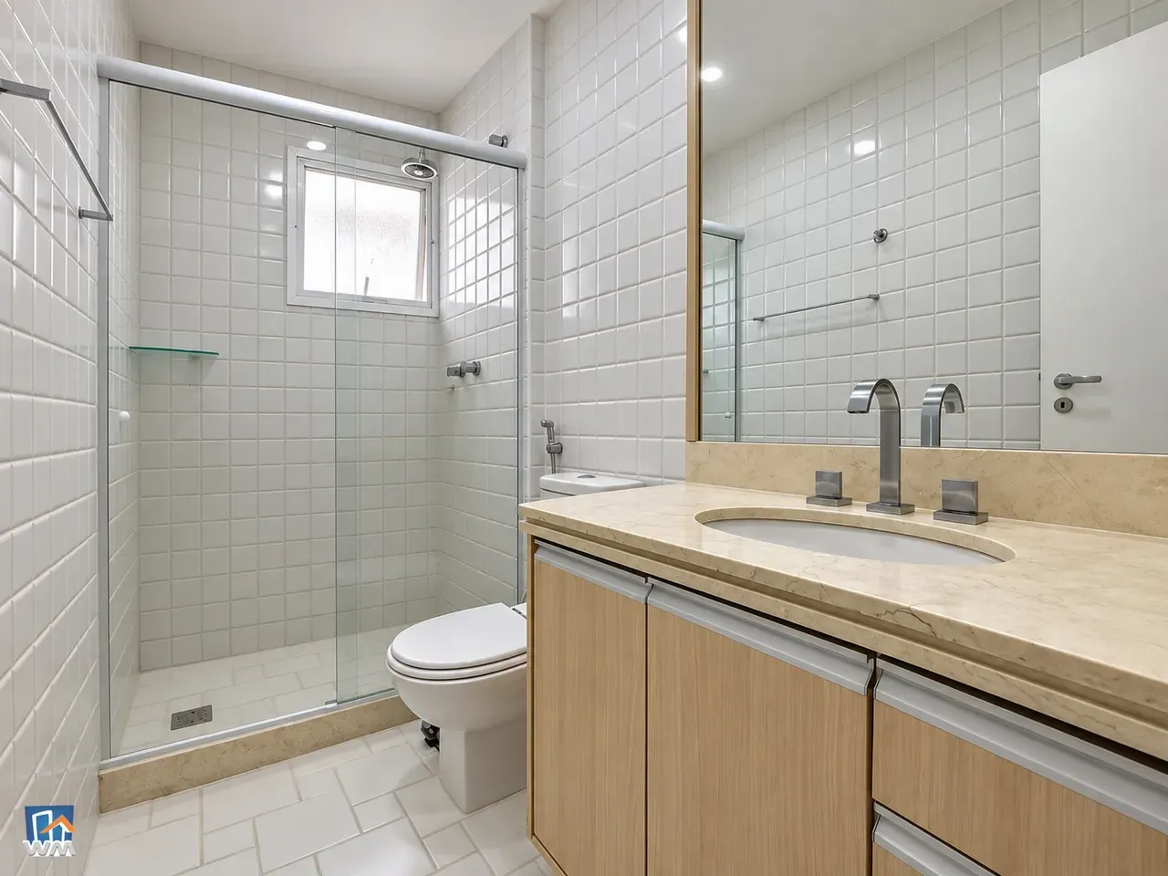 125 m² apartment with a washing machine and a home office — photo 20