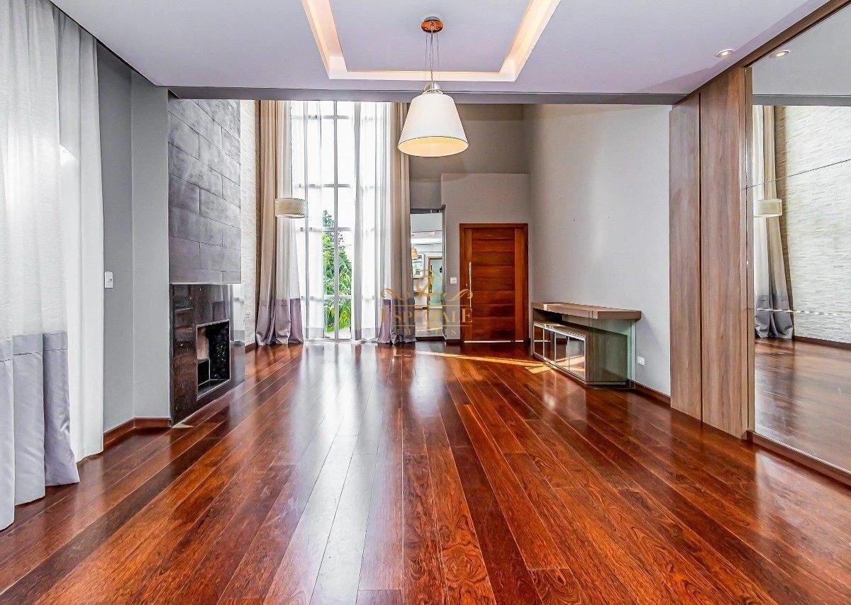 Ванна и 3 спальни: дом 295 м² — photo 28