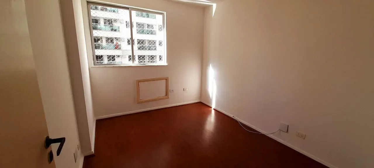 Furnished 2-bedroom apartment with 77 m² — photo 9