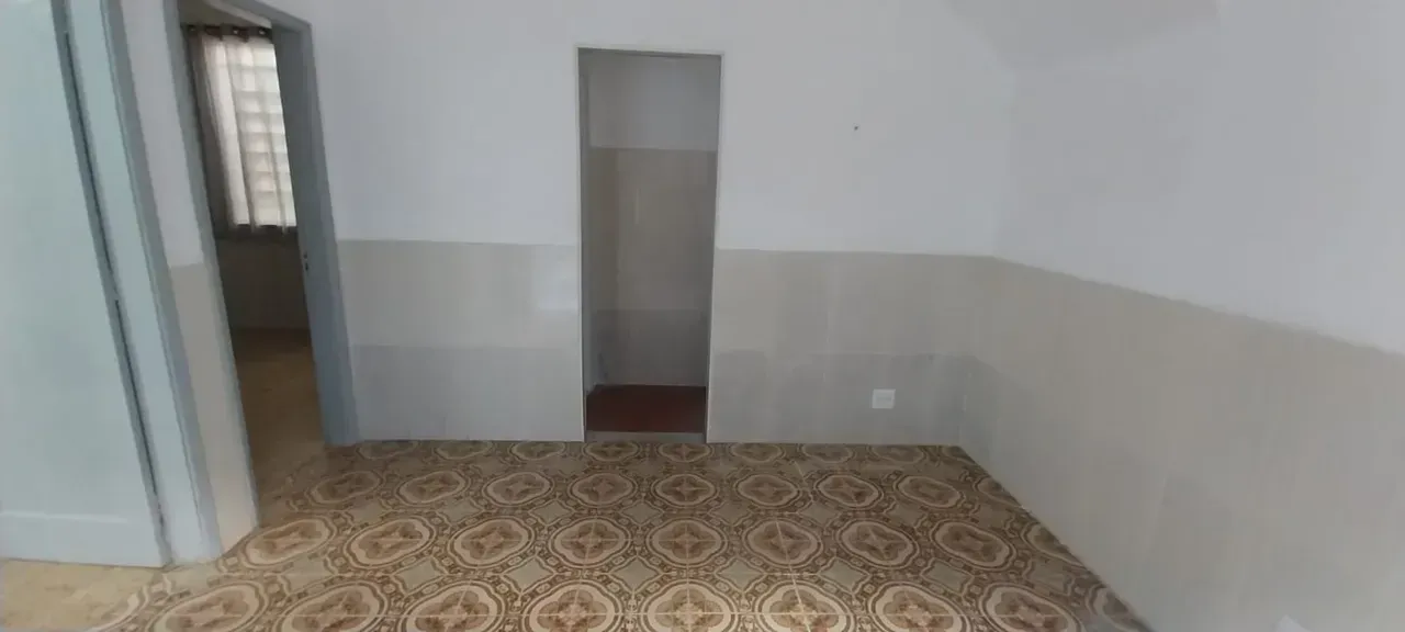 2-bedroom apartment with a separate kitchen — photo 3