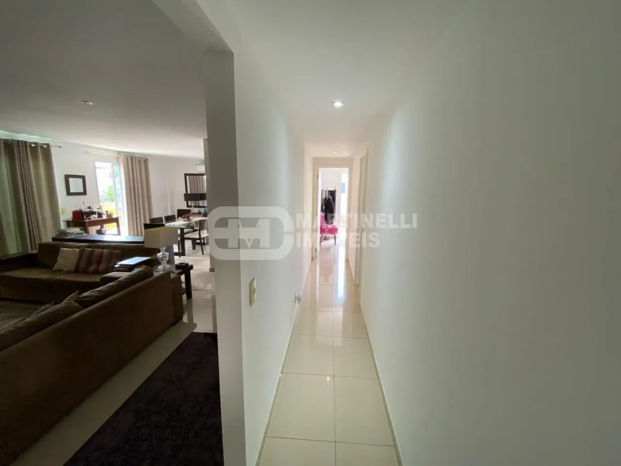 Furnished 2-bedroom apartment with 4 bathrooms — photo 18