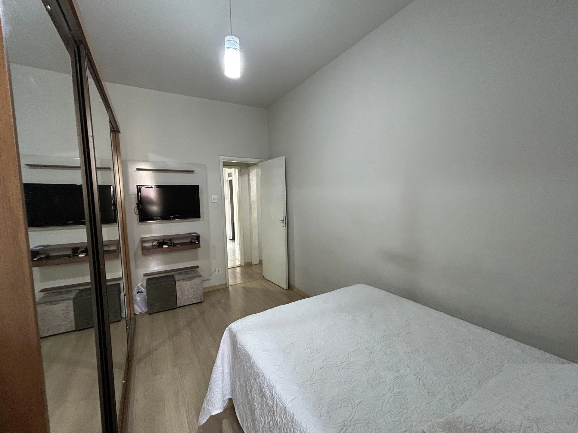 Квартира 70 м² с рабочим местом и панорамными окнами — photo 16