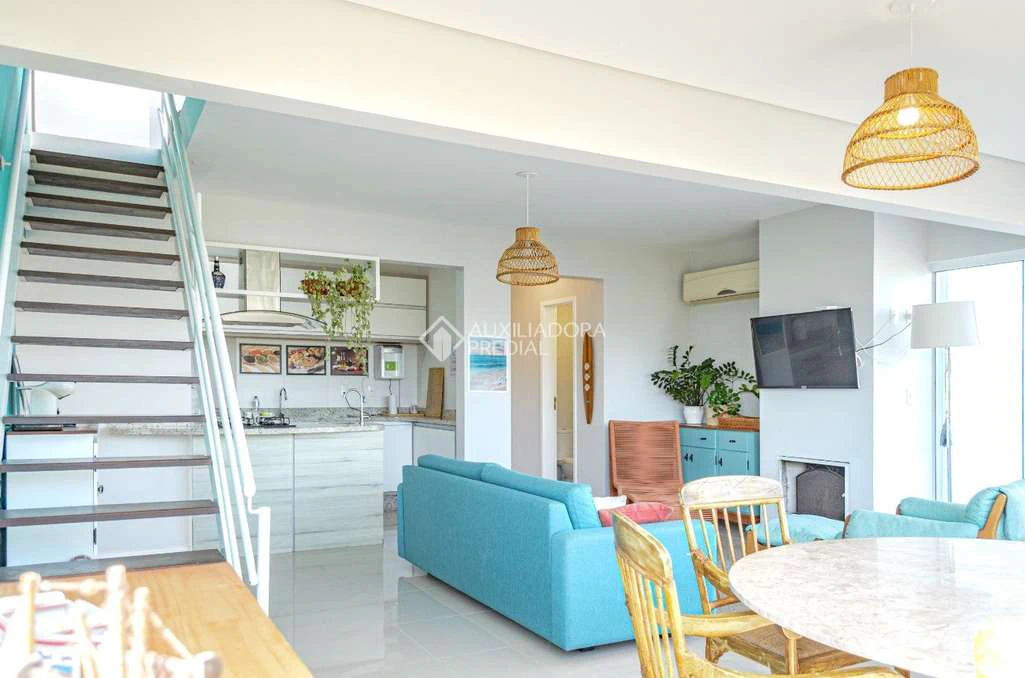 Furnished 260 m² apartment with 3 en-suite bedrooms — photo 5