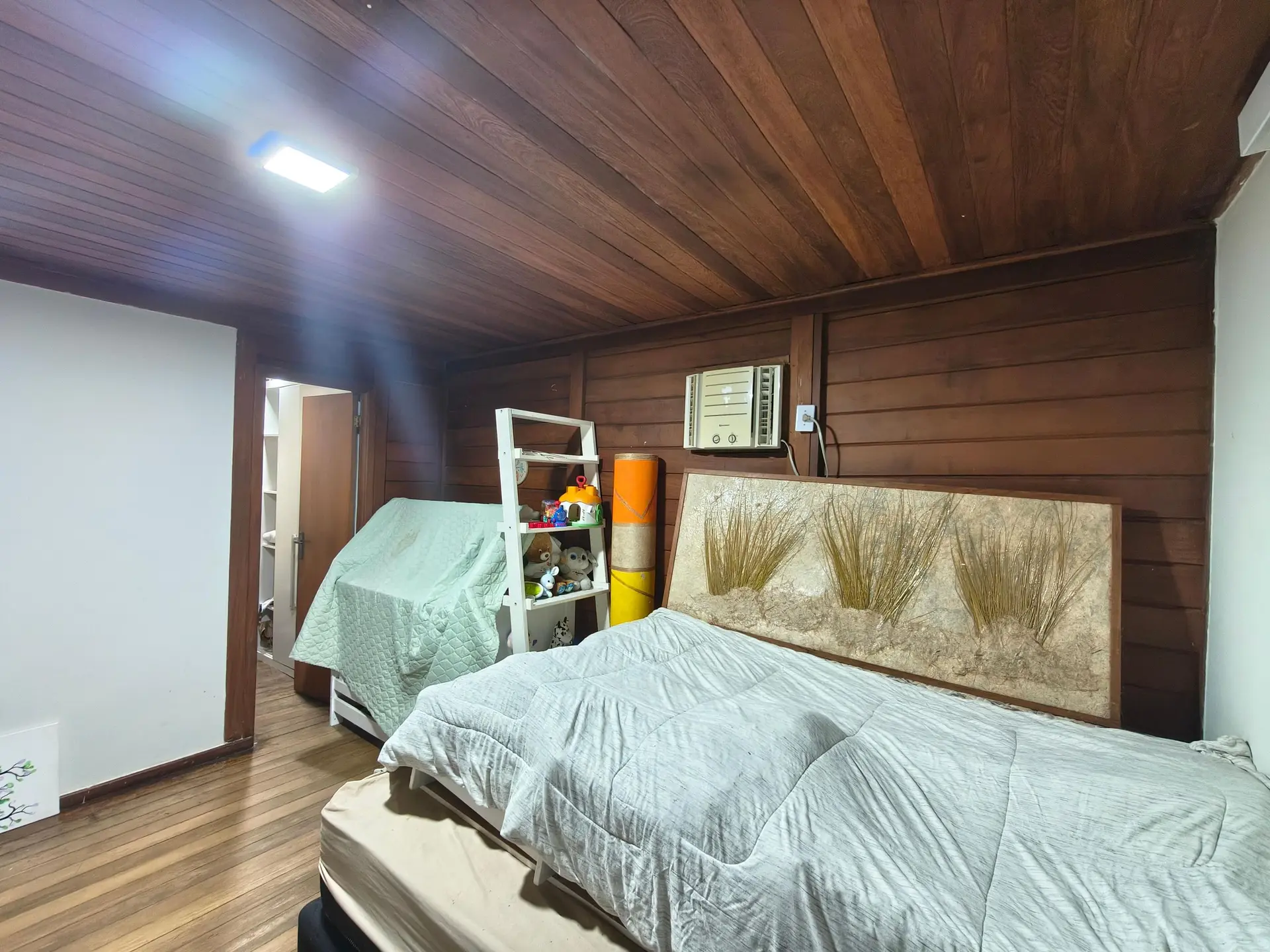 3-bedroom house with a walk-in closet in Rio de Janeiro — photo 22