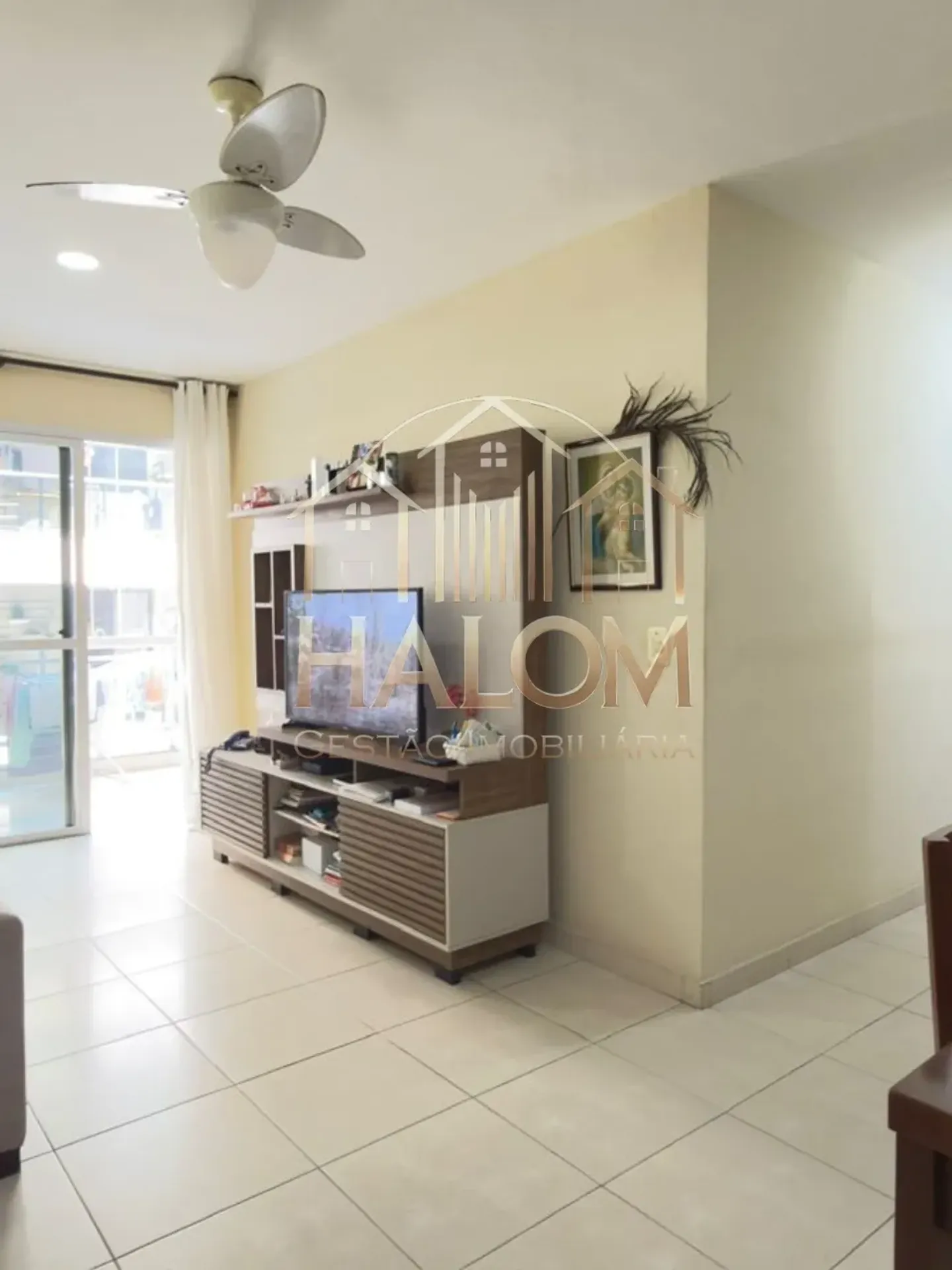 90 m² apartment with a closed kitchen and 2 bedrooms — photo 13