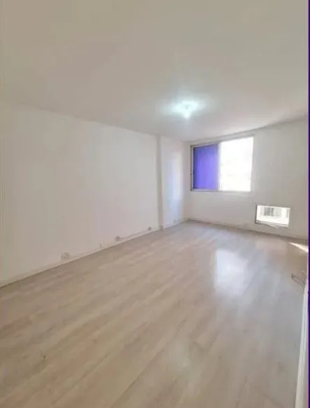 Unfurnished 2-bedroom apartment with 3 bathrooms — photo 15