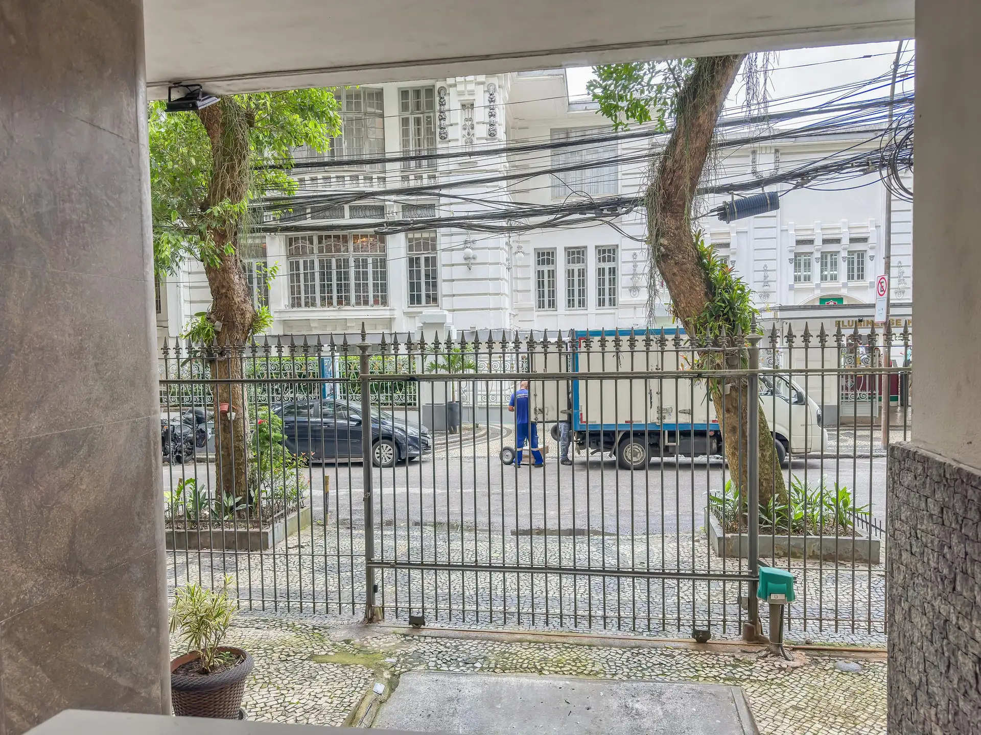Дерев'яна підлога або ламінат та 2 спальні: квартира 83 м² — photo 24