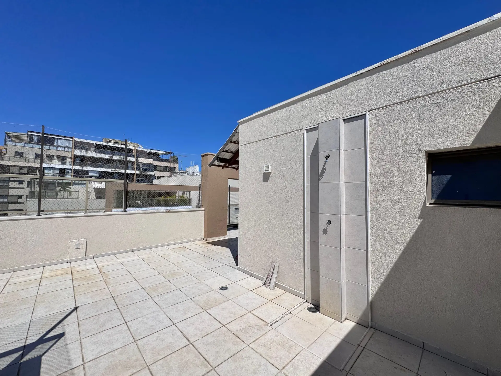 Apartamento mobiliado com 3 quartos e varanda e churrasqueira — photo 40