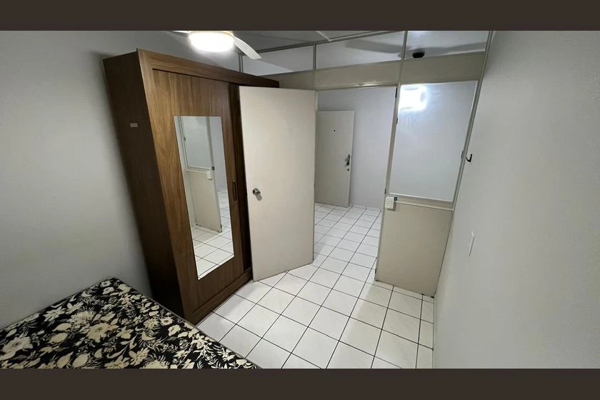 Apartamento sin amueblar con 2 dormitorios y plaza — photo 6
