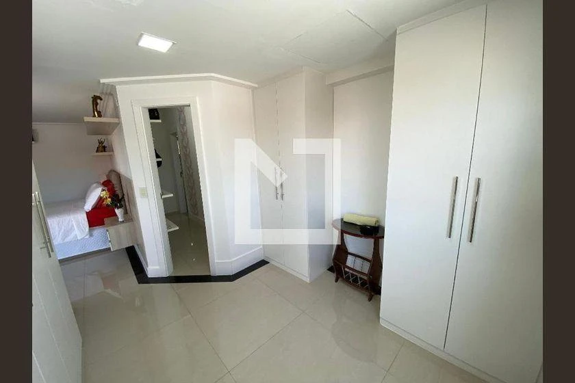 Unfurnished 4-bedroom house with 1000 m² and parking — photo 49