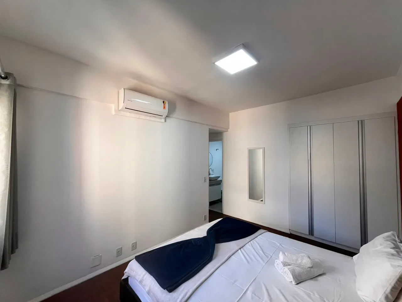 Furnished 3-bedroom apartment with gas open-plan kitchen — photo 22