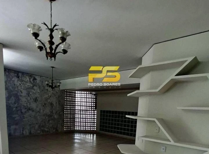 Будинок на 4 спальні з власними ванними і закритою кухнею — photo 5