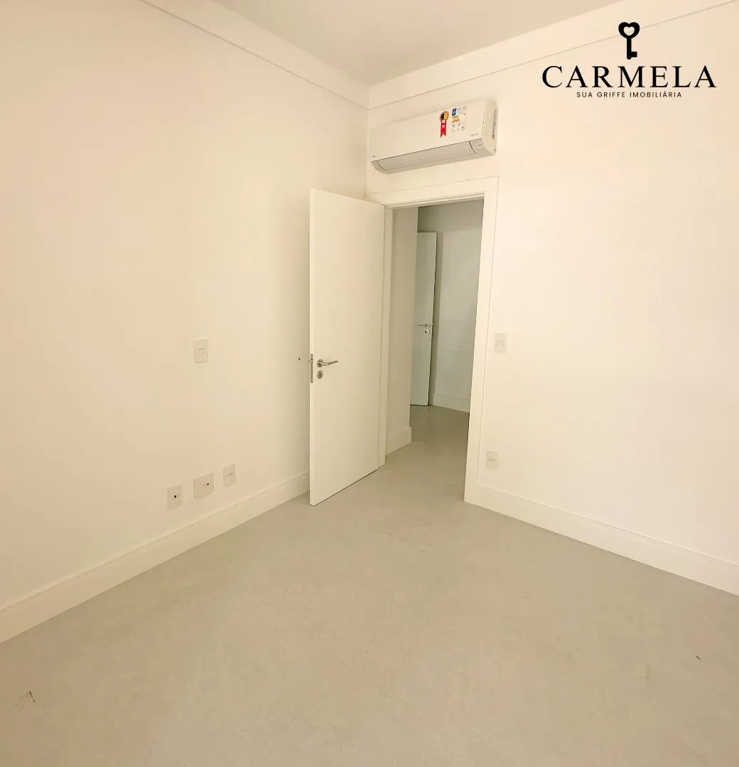 Вид на воду и 3 спальни: квартира 122 м² — photo 37