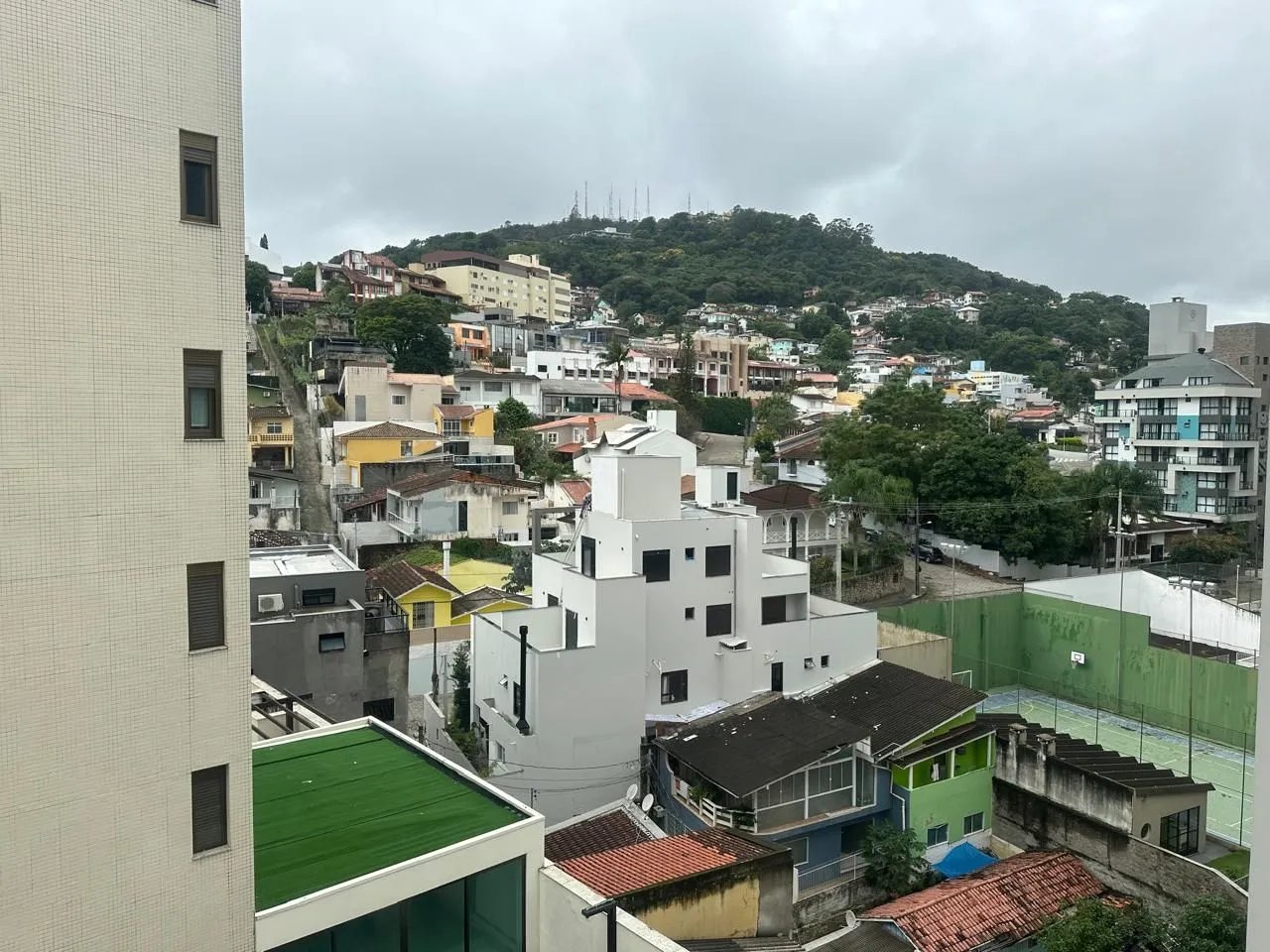 2-bedroom apartment with a water view in Florianópolis — photo 16
