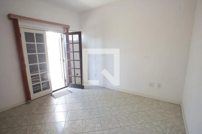 510 m² house with 7 bedrooms, 3 en-suites and 5 baths — photo 4