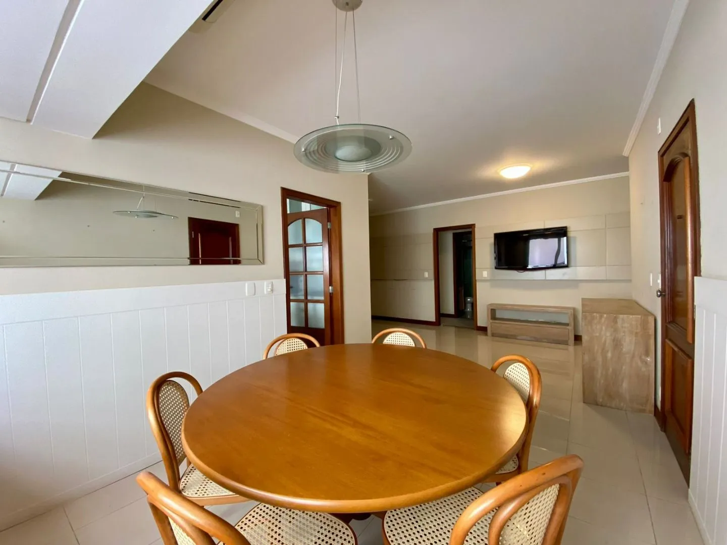Apartamento mobiliado de 3 dormitórios com 207 m² no 6º andar — photo 29
