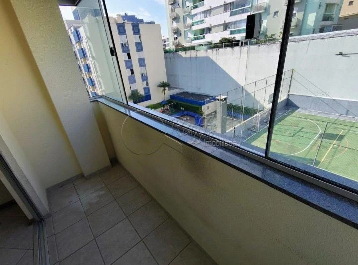3-bedroom apartment with an en-suite and balcony — photo 4