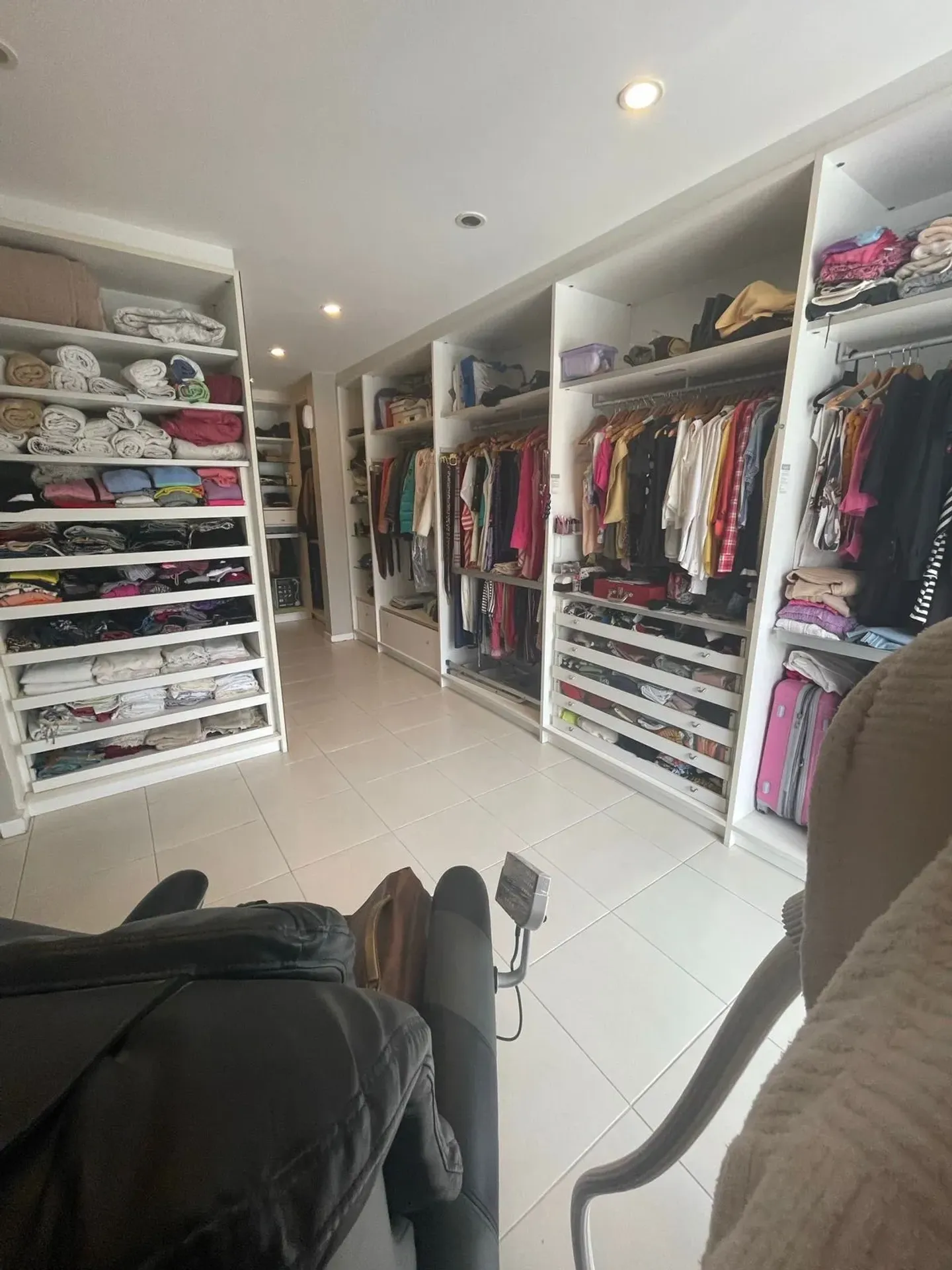 Furnished triplex house with 340 m² and 3 suites — photo 17