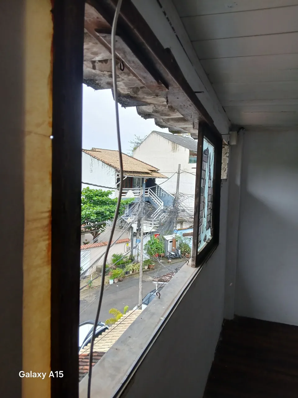 Unfurnished studio with 1 bedroom and a compact kitchenette — photo 7