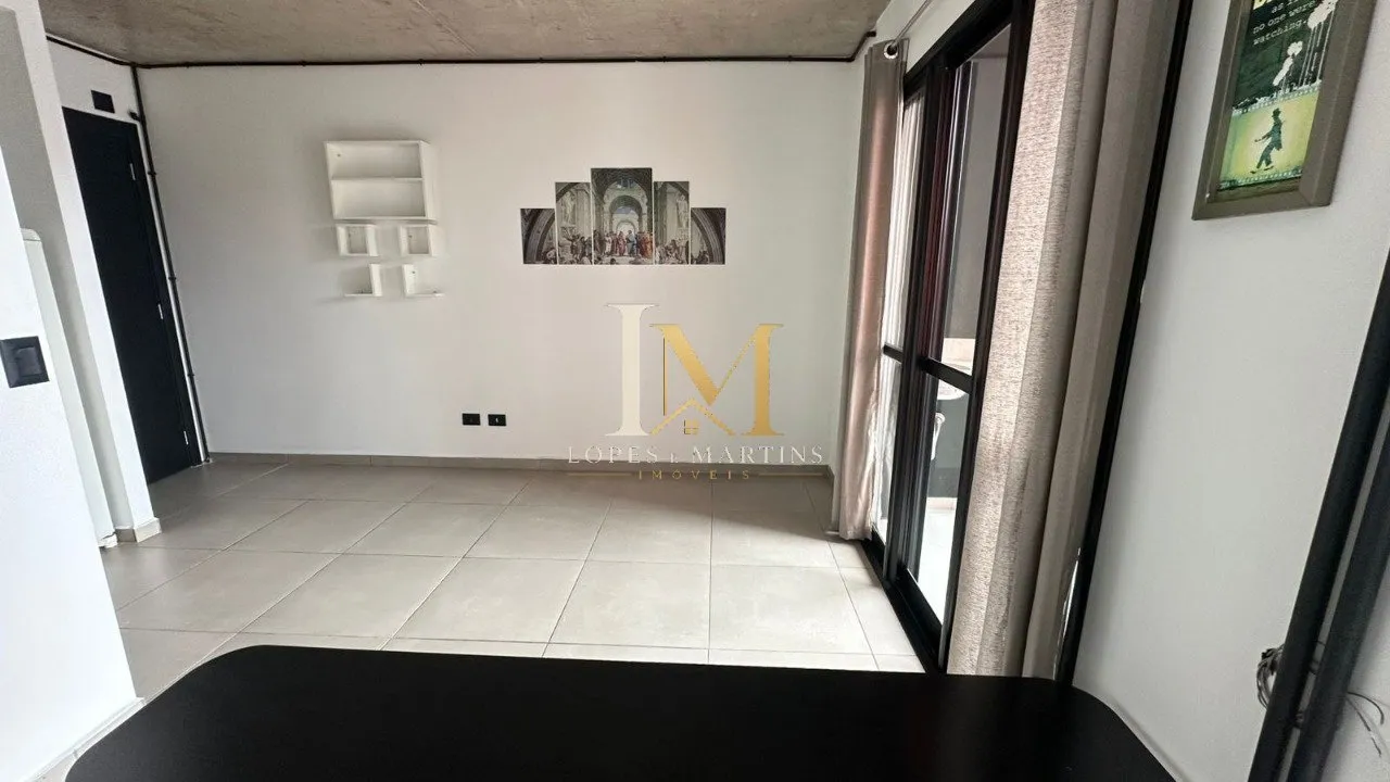 Apartamento de 1 quarto com varanda envidraçada e 34 m² — photo 3