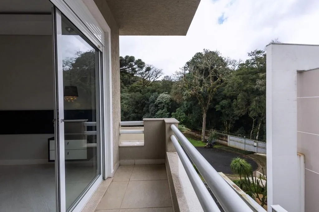 Furnished house 649 m² with 4 en-suite bedrooms — photo 16