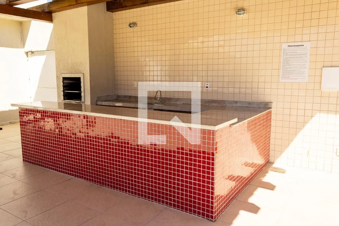Furnished apartment, 49 m², with floor-to-ceiling windows — photo 45
