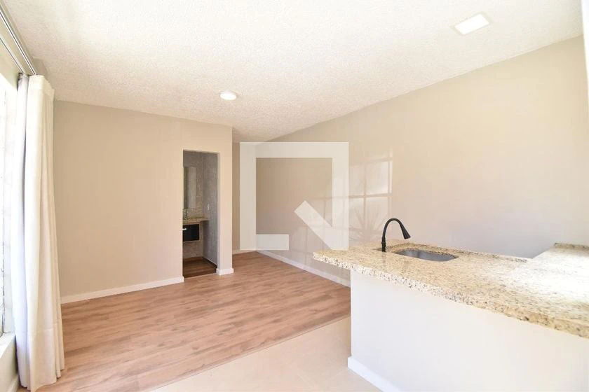Studio, 45 m², with wood or laminate floors — photo 9