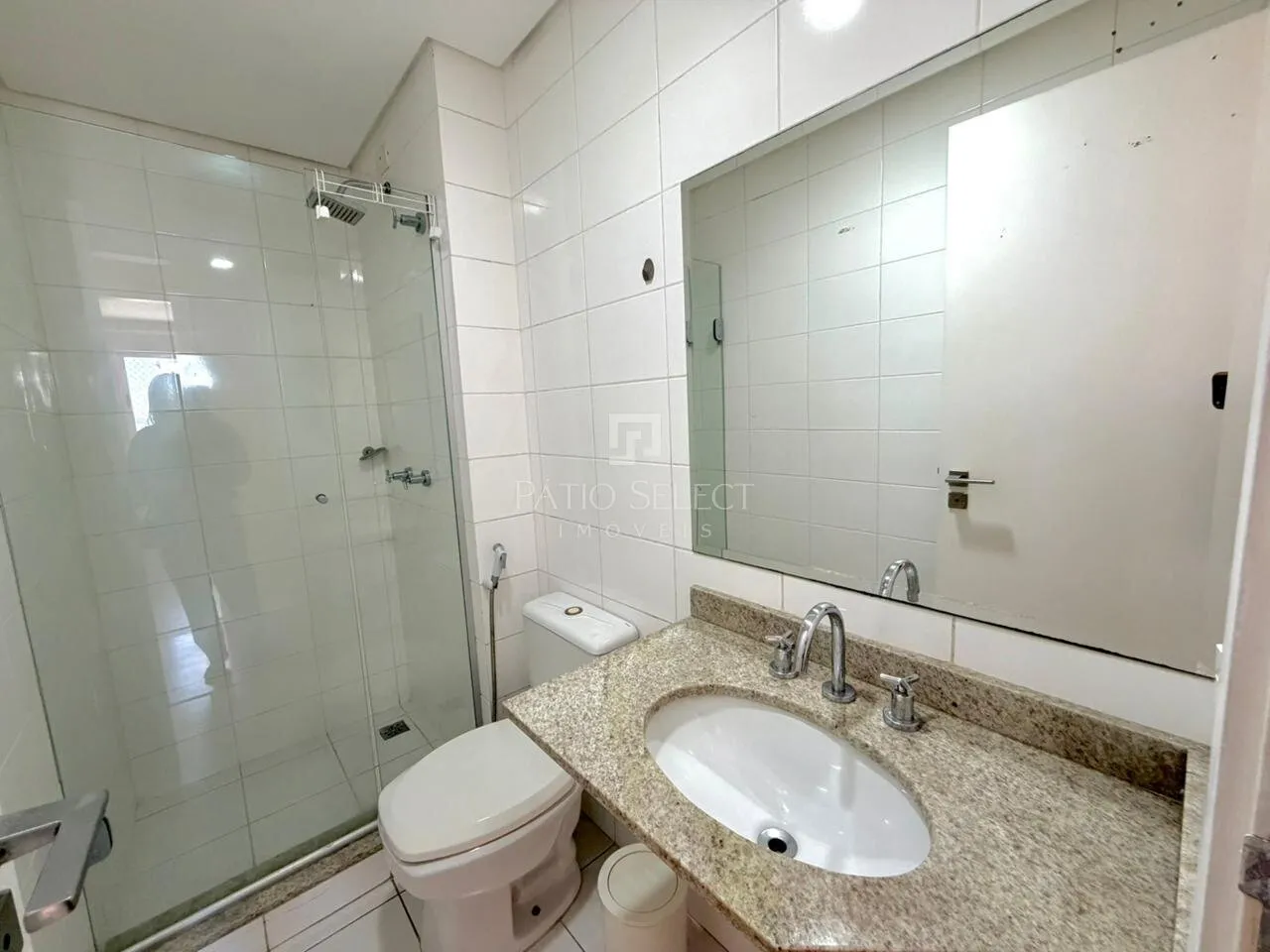 3-bedroom apartment with a washing machine in Curitiba — photo 79
