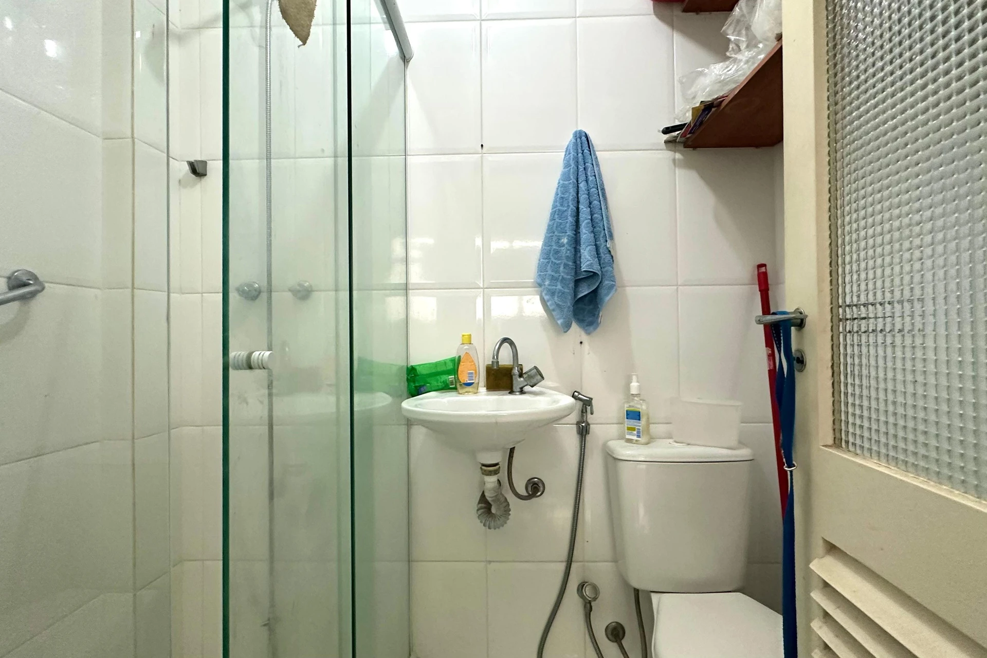 200 m² apartment with a washing machine and a home office — photo 45