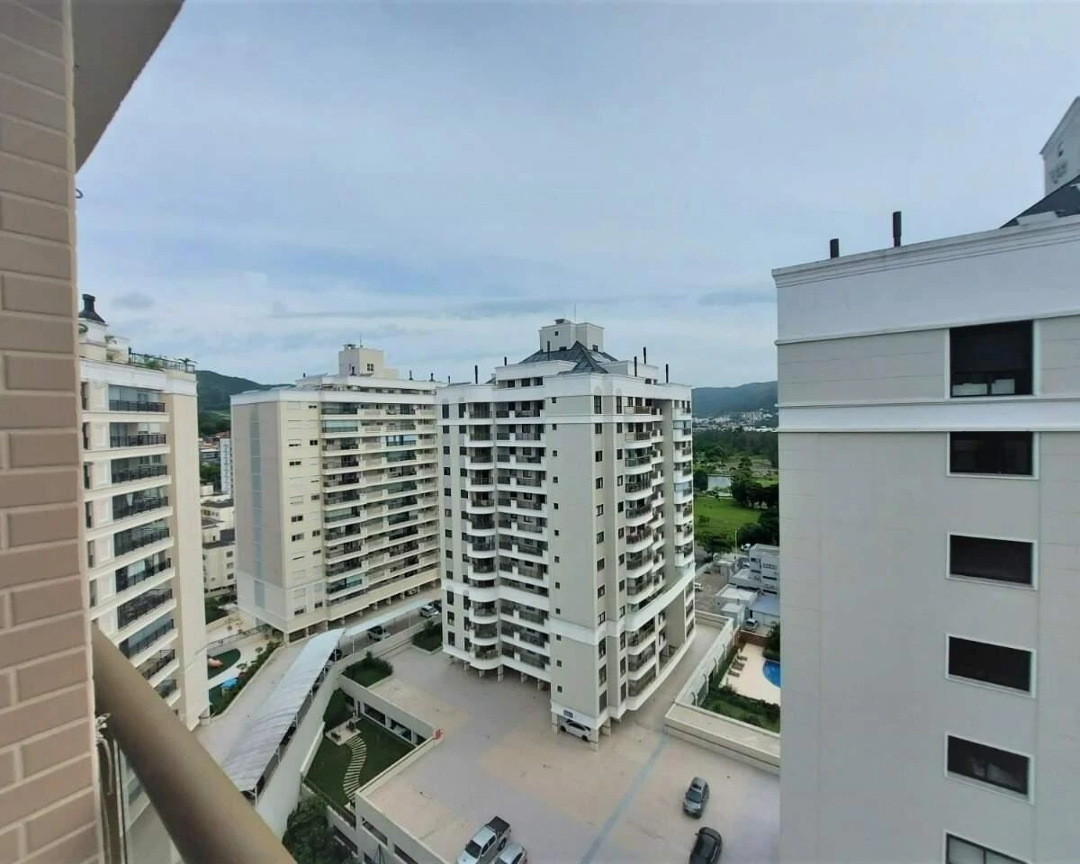 Apartment, 83 m², with a grill on the balcony — photo 15