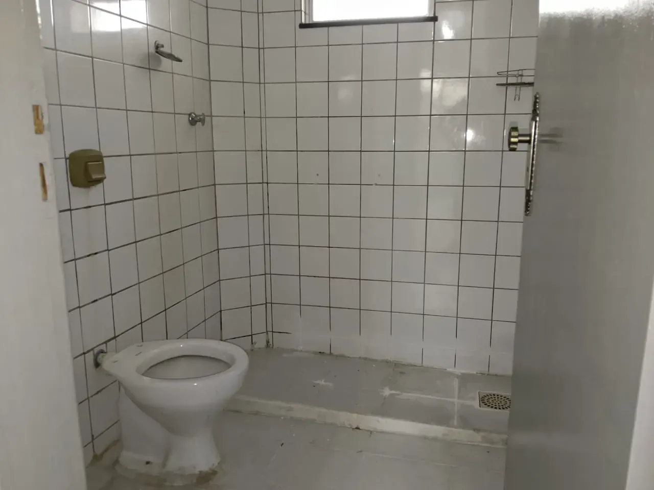 1-bedroom 1-bath apartment with no parking — photo 14