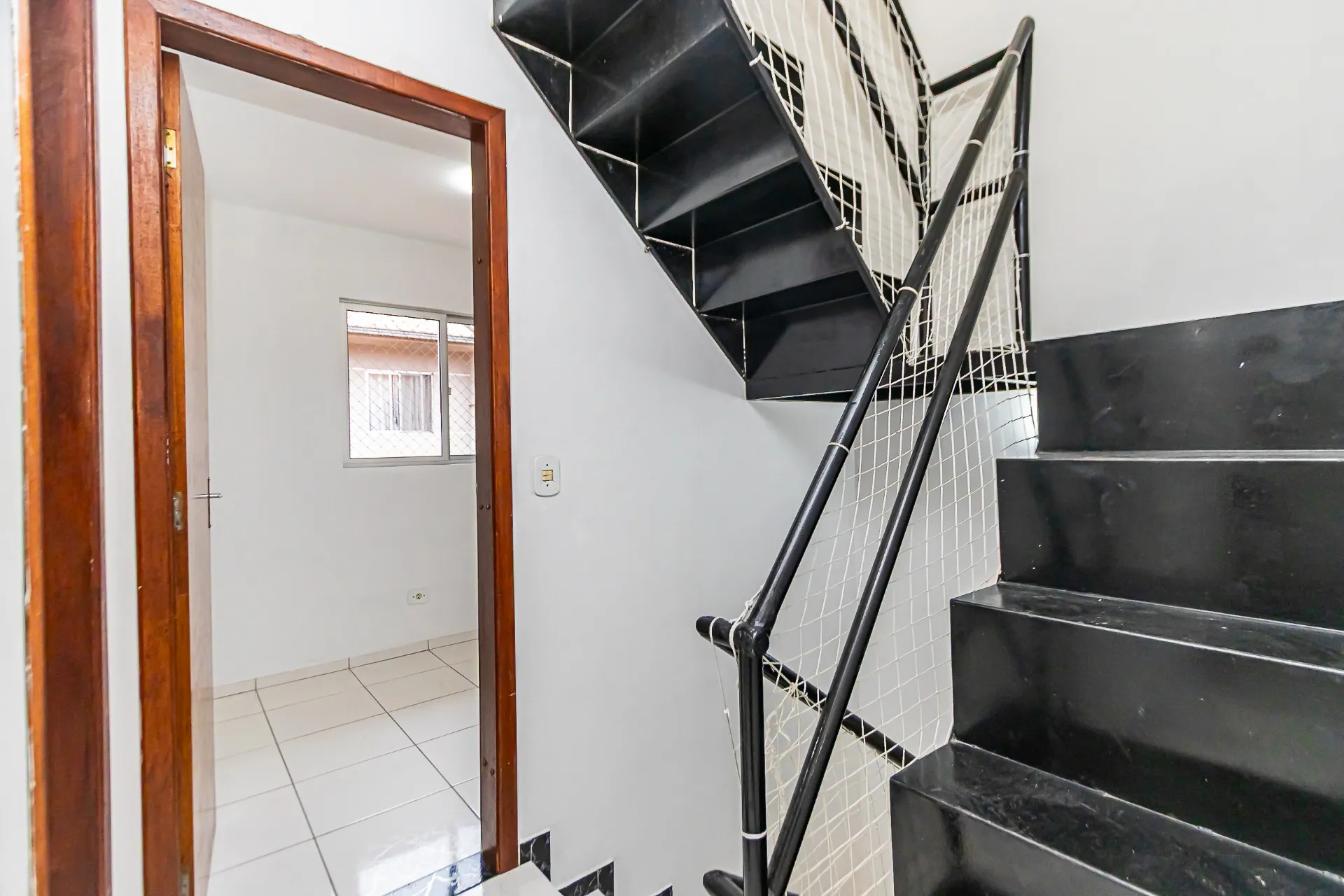 3-bedroom house with a grill on the balcony — photo 37