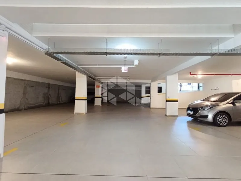 Apartamento amueblado de 2 habitaciones con jardín privado — photo 31