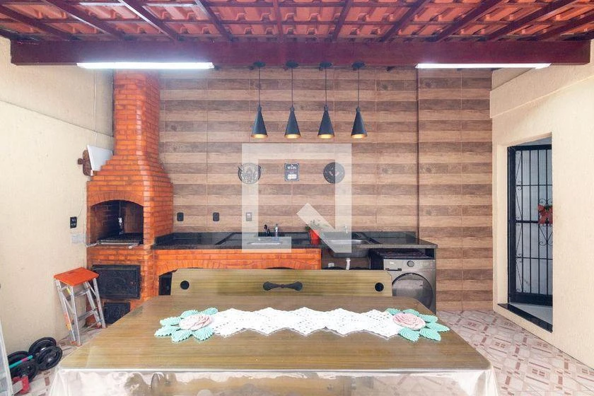 80 m² house with a washing machine and a home office — photo 24