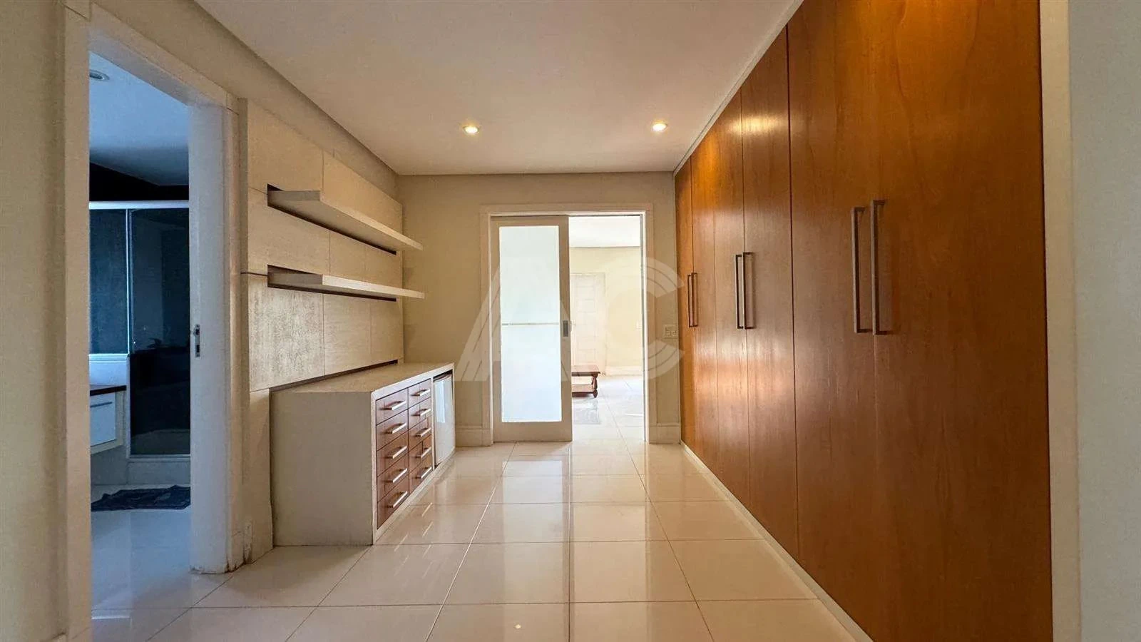 Casa em condomínio com 4 suítes e jardim privativo — photo 20