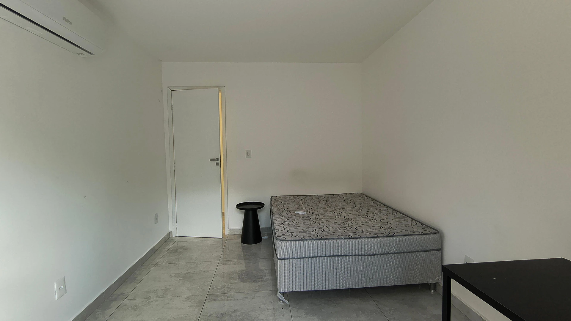 Casa mobiliada com 3 quartos, jardim e cozinha integrada — photo 33