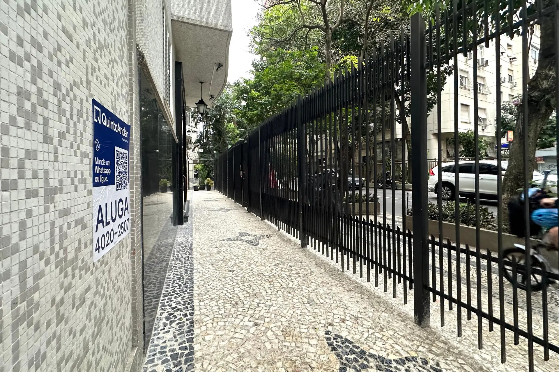 Apartamento mobiliado com 1 quarto, varanda e 2 banheiros — photo 18