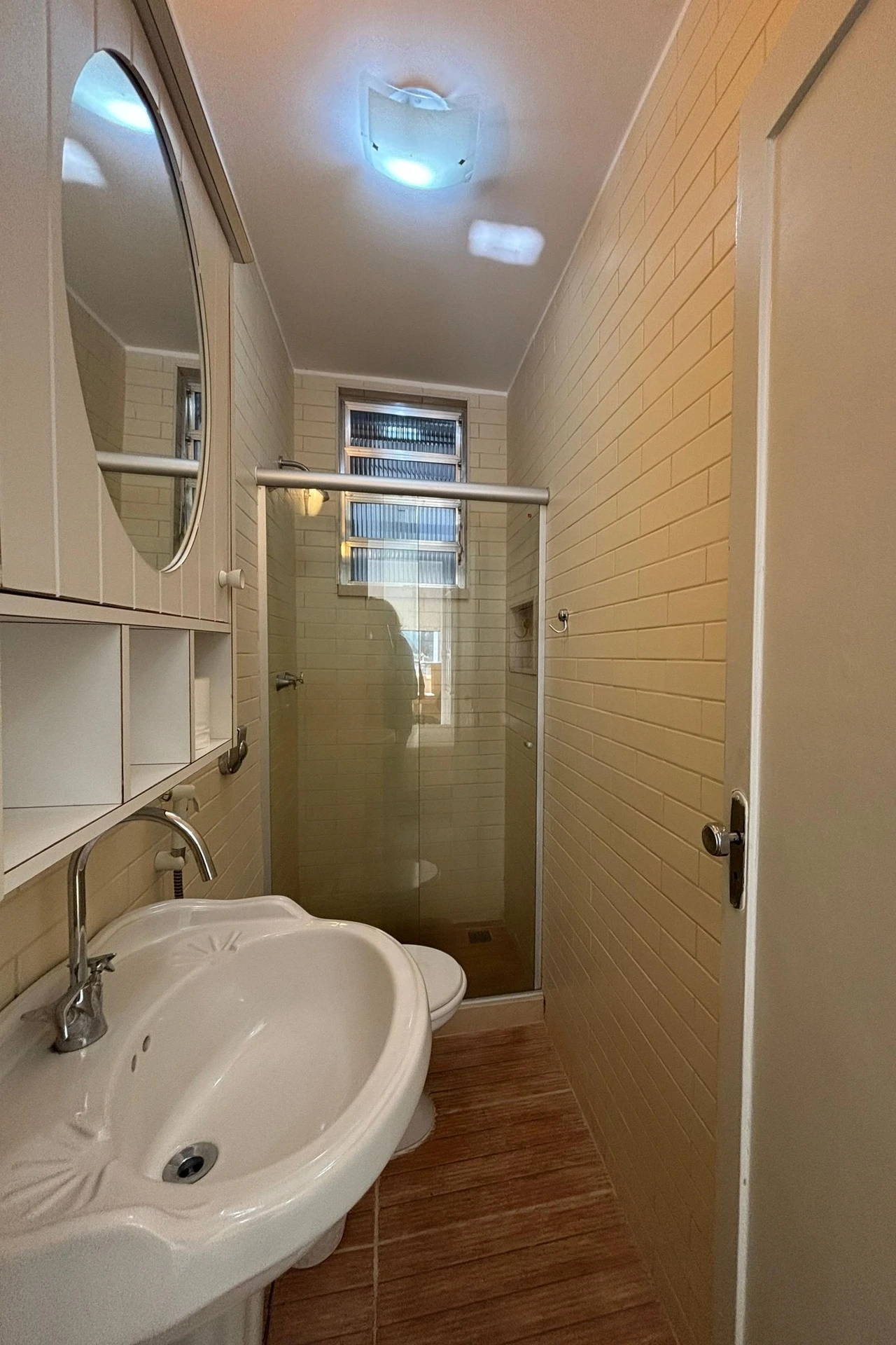 Apartamento mobiliado com 2 quartos e cozinha separada — photo 21